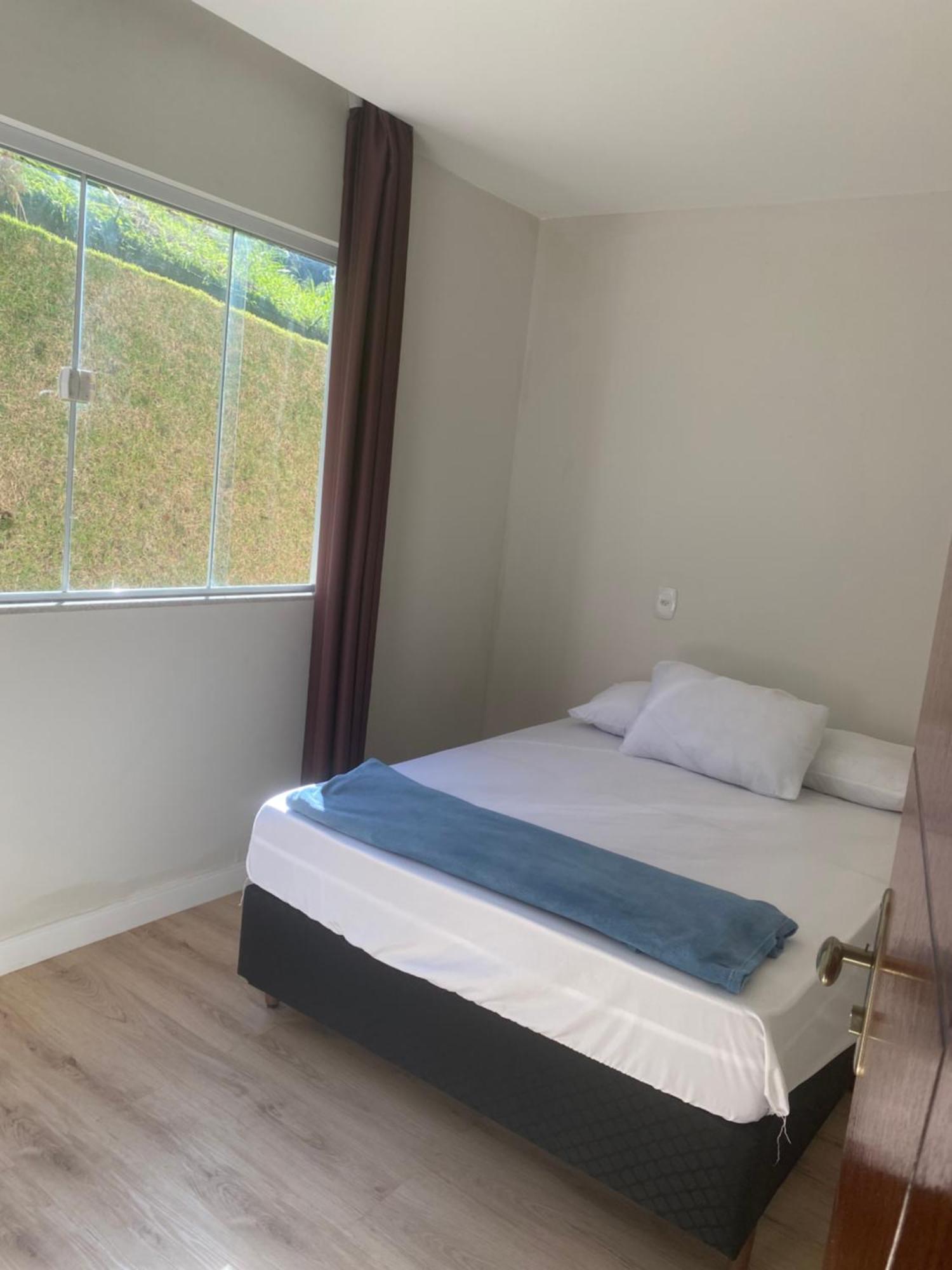 Europark Chalets: Mountain View Retreat For Couples, Families & Groups Holiday home *