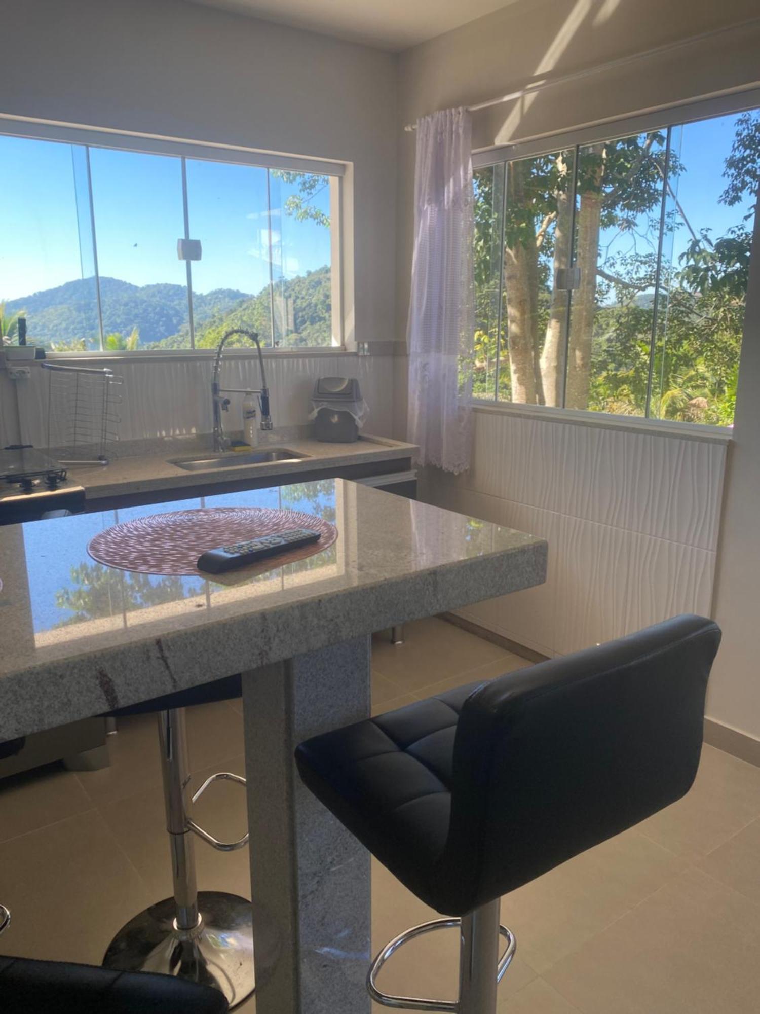 Europark Chalets: Mountain View Retreat For Couples, Families & Groups